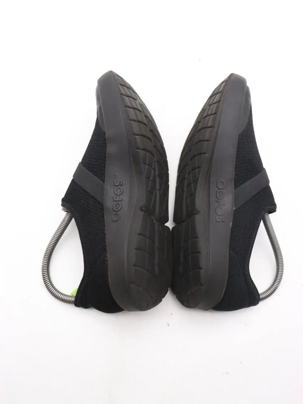 Oofos Oomg Eezee Shoes Women's Size 8 Black Slip On Comfort Recovery Low Mesh